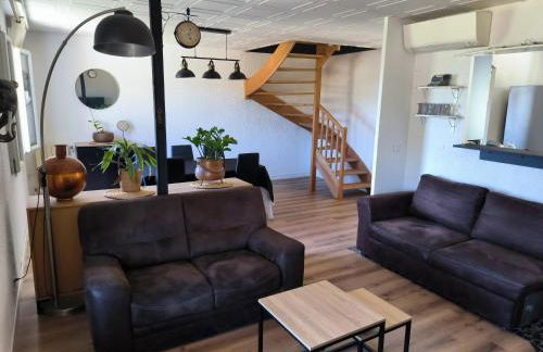 Maison chaleureuse à Ajaccio avec vue sur le jardin - Foto 6