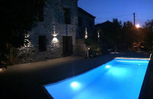 FEEL LIKE HOME IN LESVOS - Foto 2
