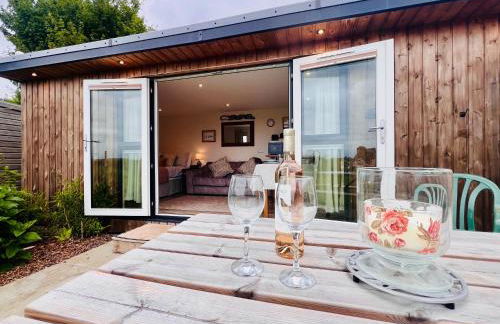 Romantic Cabin Retreat on 50-Acre Suffolk Farm - Foto 46