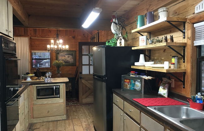 Cora's Cabins - Photo 66