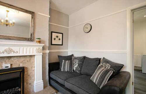 Manvers House, Rotherham for contractors, Families, free parking, Spacious, WIFI, modern - Foto 19