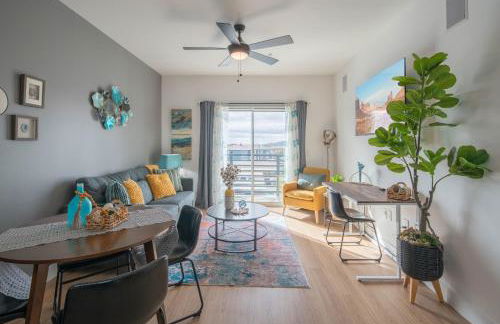 Scottsdale Rodeo Stay & King Bed, Pool with Scenic Views & WFH - S433 - Foto 47