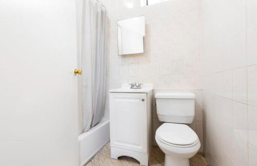 Prime Location Upper Manhattan Furnished Apartment - Foto 12