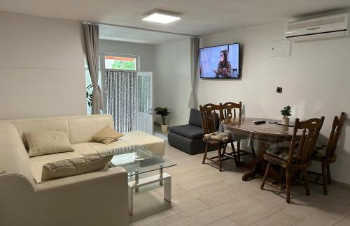 Duplex Apartment with Private Swimming Pool - Photo 43