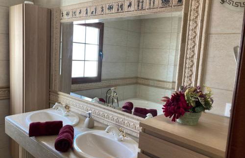 Villa Ingrid. Piscina exterior. - Photo 28