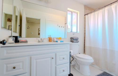 Spacious Lux Estate l 8 mins to Strip - Foto 12