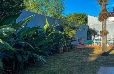 Casa com 2 suites e 1quarto piscina Ar para 8 hospedes - Foto 25