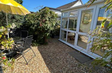 The Bolthole - Photo 4