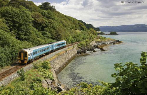 3 Bed in Machynlleth oc-bow43 - Photo 33