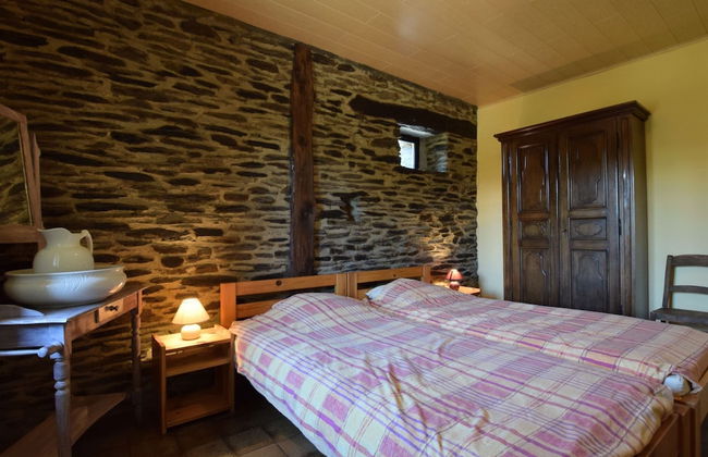 Authentic Holiday Home in Gouvy near Forest - Photo 6