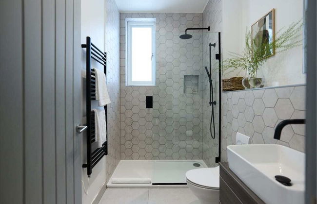 The Putney Hideaway - Modern and Elegant 3bdr Flat With Patio - Foto 23