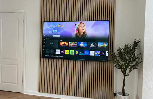 NEW refurbished Luxurious home with great transport links - Foto 4