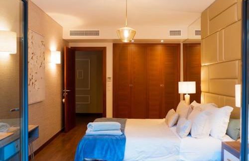 Luxury 2BR Spacious & Stylish with Patio near Metro - Foto 43