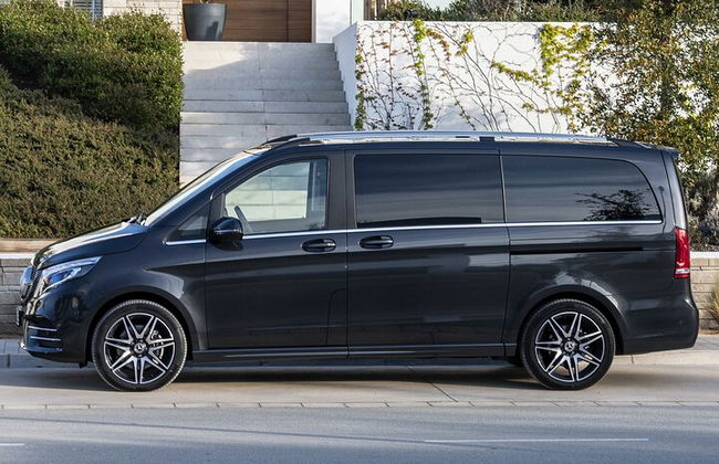 Traslado privado: aeropuerto de Lyon LYS a Courchevel en camioneta de lujo - Foto 1