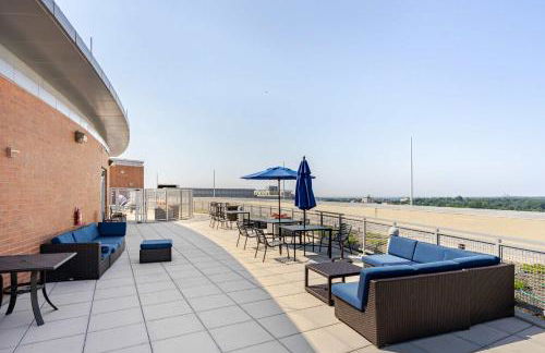 Downtown Silver Spring 2BR Skyline Balcony Suite Walkable to DC Metro LuxePad - Foto 35