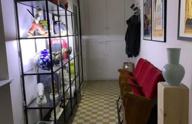 Elegant and beautiful apartment - Photo 2