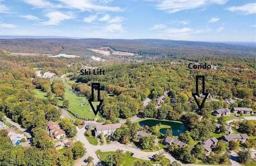 Hidden Valley -1 BR w/ Loft -2 Min. walk to Pool/Ten - Foto 8