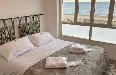 Le Terrazze Beachfront, balcony, parking, private access Beach - Foto 2