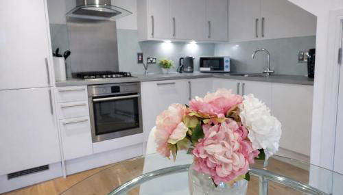 Flat 20 min to Central London and Garden & Parking - Foto 5