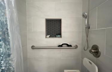 1BR Fully Handicap Accessible Near Downtown - Foto 2