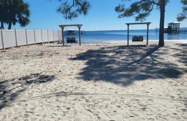 Historic GWALTNEY HOUSE-Cottage at St Andrew's Bay - Photo 5