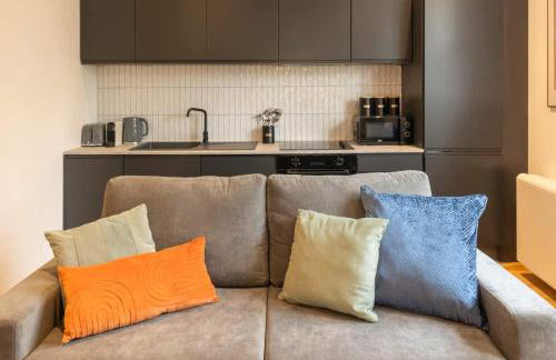 Modern 3 beds APT, 2 Baths, Free Parking - Foto 23