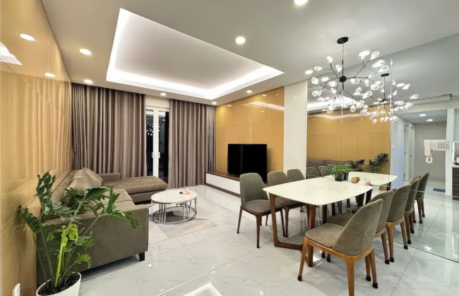 Genius SaiGon - Sunrise City View D7 - Photo 32