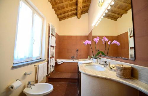 Tenuta Santa Cristina - Foto 50