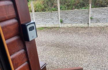 Kingfisher Cosy Lakeside Lodge - Foto 12