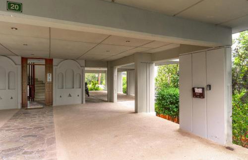 The rock view apartment - Photo 39