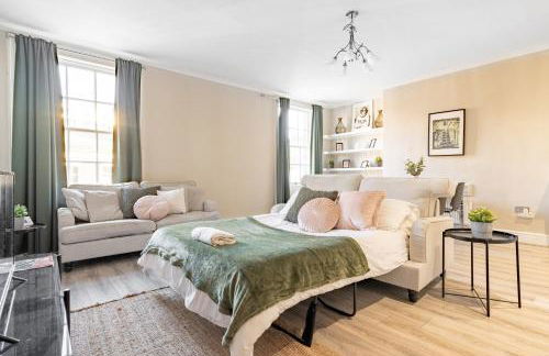 Central L1 Stay, Close to all Attractions, Parking Nearby - Foto 69