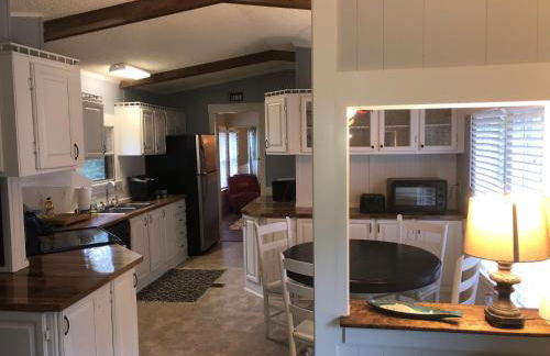 Beaufort SC New Renovation, Close to Parris Island, Historic Downtown, Beautiful Beaches, Sleeps 6 - Foto 3