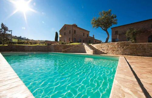 Dreamy Brick Villa With Unbelievable View And A Pool - Foto 2