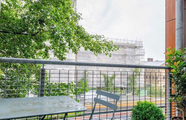 Incredible 2BD Loft by Regents Canal - Haggerston - Foto 37