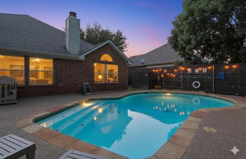 The Blue Holly - Bright & Spacious with a Pool - Foto 1