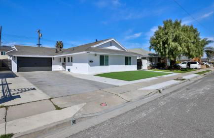 H&H Modern Lux 4BD 1 King Suite 3 Queen SoCal Disney - Foto 15