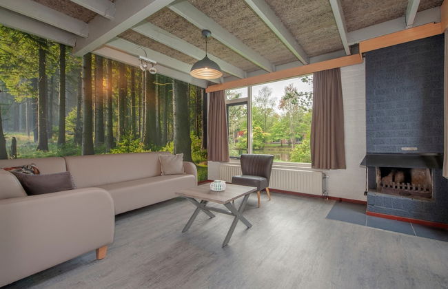 Restyled Bungalow with Dishwasher near Nature Reserve - Photo 8