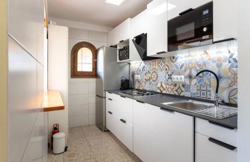 Spanish Style-Villa, heated pool & sea view - Photo 8