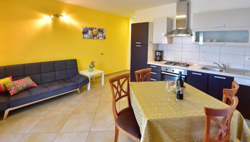 Apartment Laurus-3 by Interhome - Foto 4