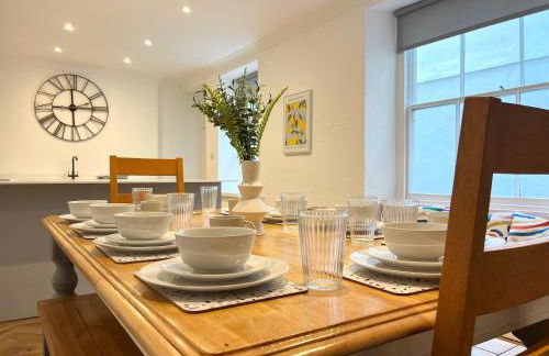 Spacious Home Near Seafront & Train Station 5 Bed Sleeps 10- Central Penzance - Foto 32