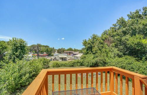 2BR Retreat with Fire Pit Close To Downtown STL - Foto 6