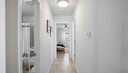 15 min to JT Park Hot Tub Cute Design Full Kitchen - Foto 2