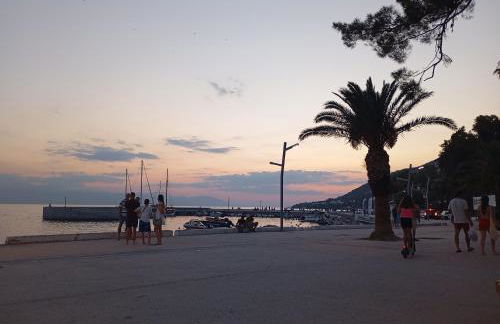 Luminosa apt with private parking - Foto 22