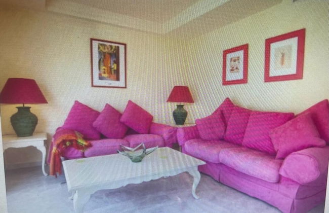 Beautiful 4 Bedroom Duplex Apartment - Foto 6