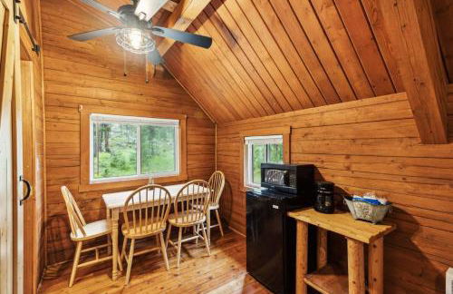 Lost Horse Lodge Double Queen Cabin 16 - PetsOK - Foto 3