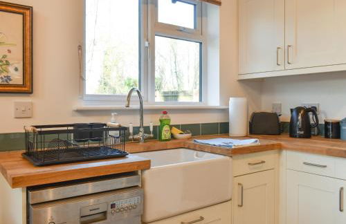 South Downs Lodge - Photo 6