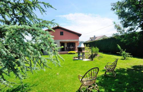 Charming house in Albuerne with fenced garden - Foto 16