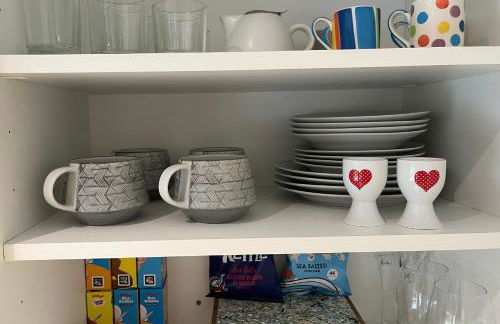 Peaceful Garden Retreat in Tunbridge Wells - Photo 9