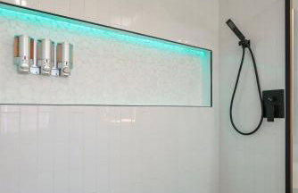 Perfect Getaway Home w Pool Jacuzzi Cinema Room - Foto 21