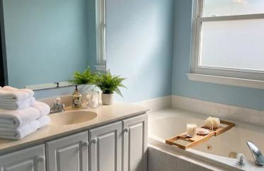 Relaxing Ranch With 1 King and 2 Queens Fast Wifi - Foto 12